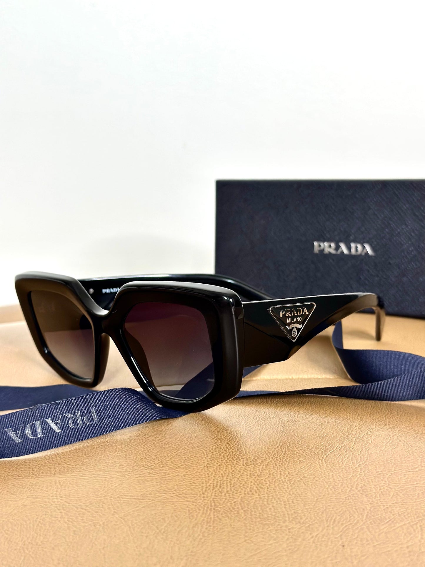 LUNETTES DE SOILEIL PRADA