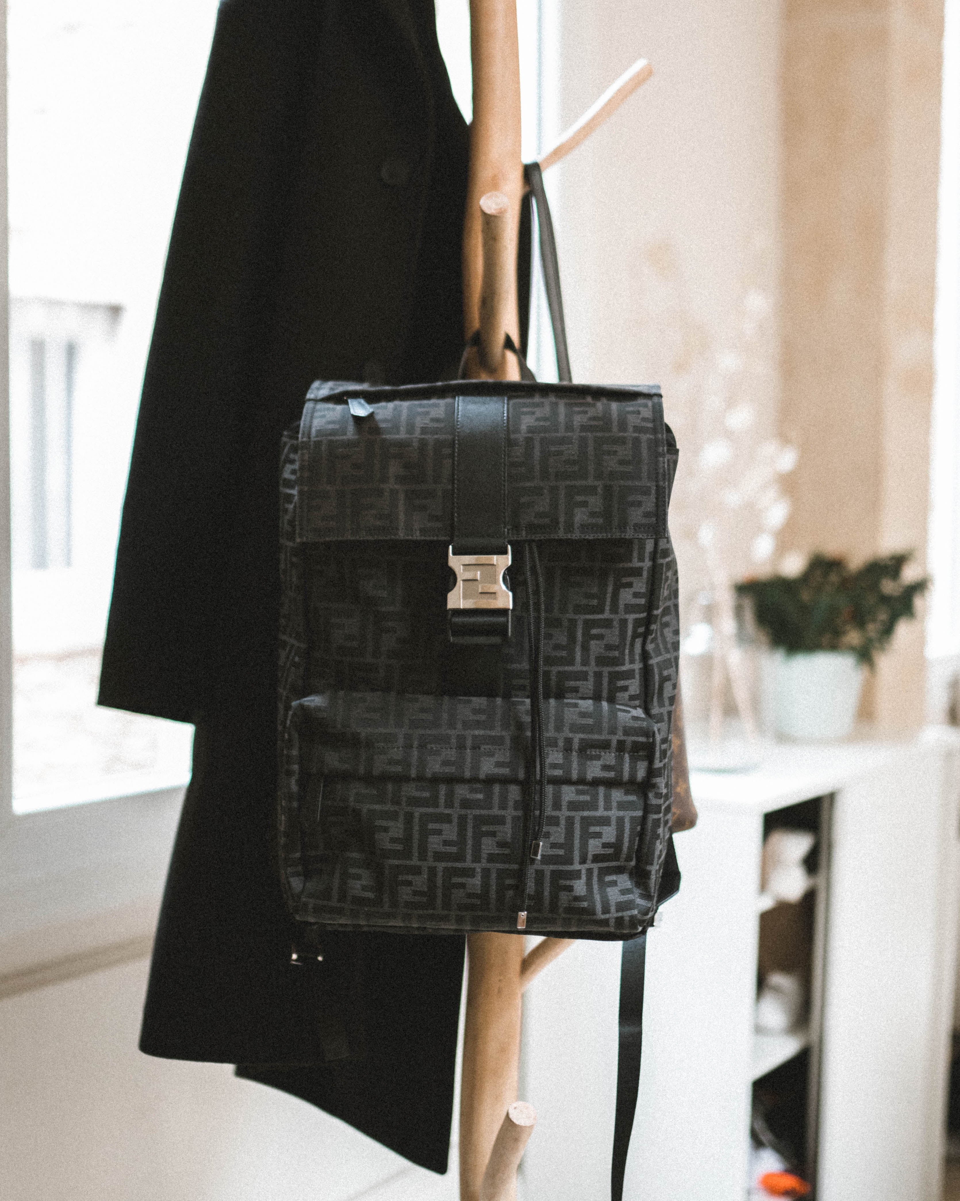 Prix sac a dos fendi best sale